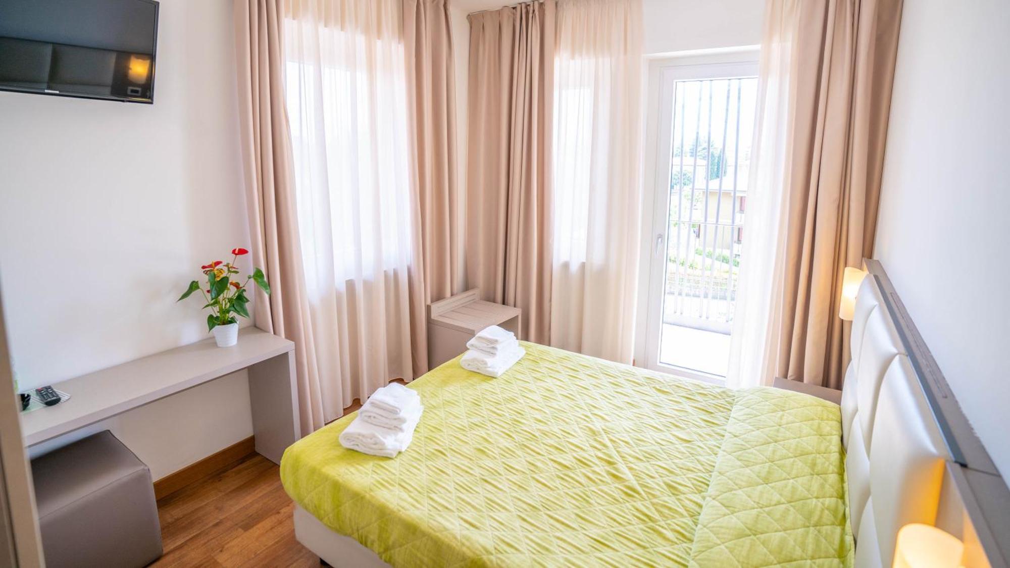 Hotel Bella Peschiera Peschiera del Garda Exteriér fotografie